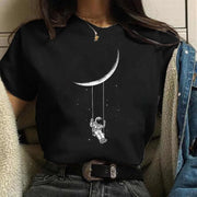 Harajuku Funny 90s Girl Moon Women T Shirt